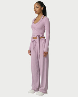 Chaleco corto con hebilla frontal de piel sintética QUELLA