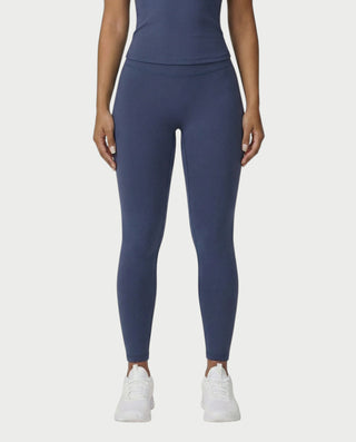 Chaleco corto con hebilla frontal de piel sintética QUELLA