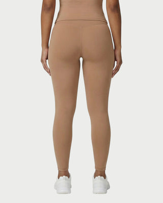 Chaleco corto con hebilla frontal de piel sintética QUELLA