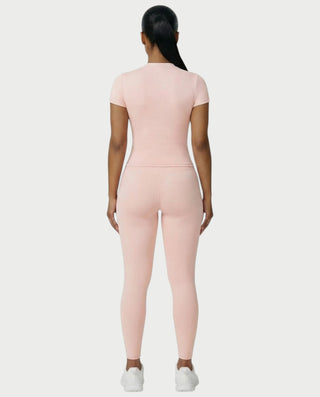 Chaleco corto con hebilla frontal de piel sintética QUELLA