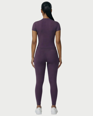 Chaleco corto con hebilla frontal de piel sintética QUELLA