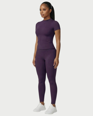 Chaleco corto con hebilla frontal de piel sintética QUELLA