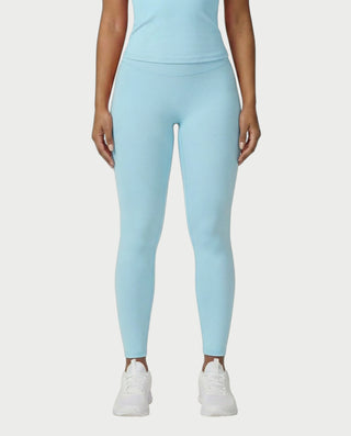 Chaleco corto con hebilla frontal de piel sintética QUELLA