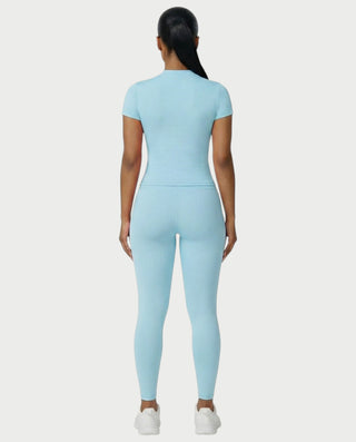 Chaleco corto con hebilla frontal de piel sintética QUELLA