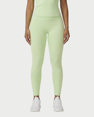 Chaleco corto con hebilla frontal de piel sintética QUELLA