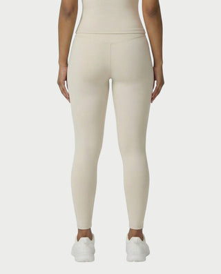 Chaleco corto con hebilla frontal de piel sintética QUELLA