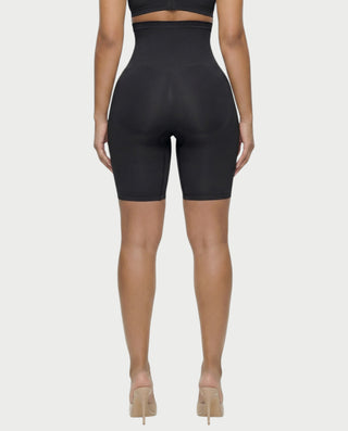 Chaleco corto con hebilla frontal de piel sintética QUELLA