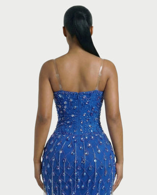 Vestido midi con flecos y escote pronunciado de LIRRA