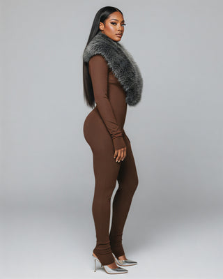 Mono acanalado con cuello de piel sintética VARINA