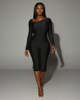 ASANA Asymmetrical Long Sleeve Top & Capri Pants Set