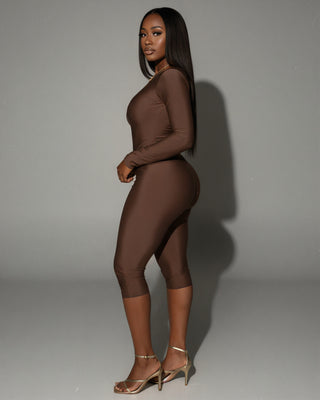 ASANA Asymmetrical Long Sleeve Top & Capri Pants Set